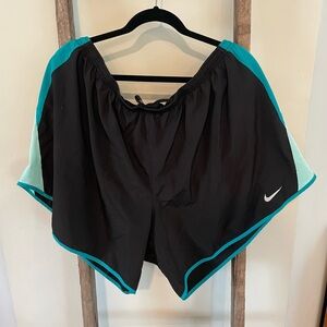 Nike Tempo Shorts